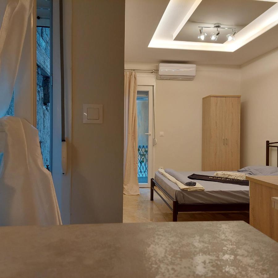 Budget Apartment To The Center Thessaloníki Exteriör bild